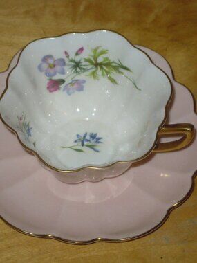 SHELLEY Wildflowers Bouquet Peach Stratford Shape Teacup & Saucer